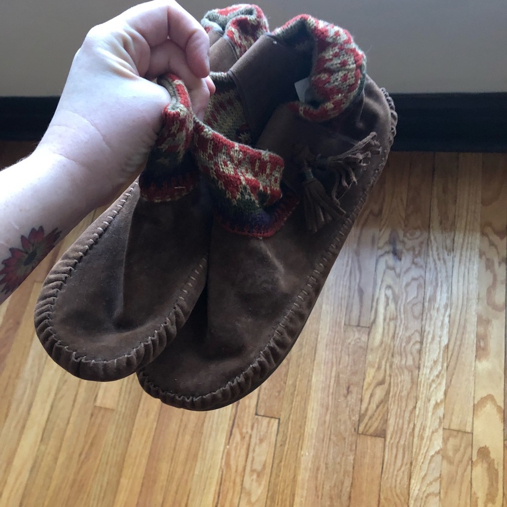 Rock and candy slip-on moccasin booties NWT
